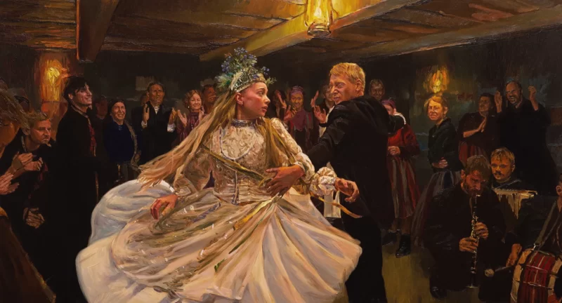 Malowany farbami obraz kadru z filmu Chłopi. Tańcząca para w karczmie, dookoła pary stoją klienci karczmy.